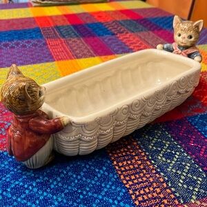 Otagiri kittens tea caddy. Ceramic, excellent condition- great gift! Vintage!